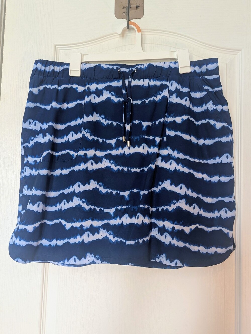 Chico's Zenergy skirt with shorts